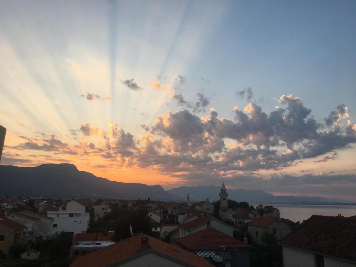 فندق Kristo Croatia Kaštela المظهر الخارجي الصورة
